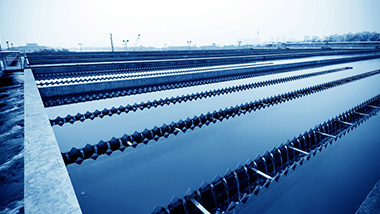 工廠為什么要配備工業(yè)污水處理設備