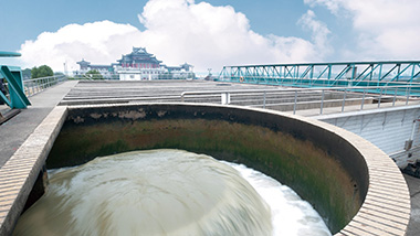 工業(yè)污水處理設(shè)備如何分類(lèi)?